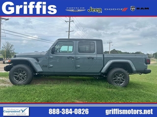 2024 Jeep Gladiator