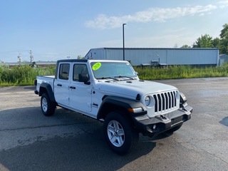 2020 Jeep Gladiator for sale in Elma NY