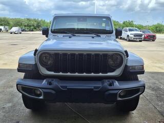 2024 Jeep Gladiator