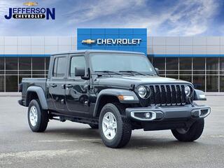 2023 Jeep Gladiator