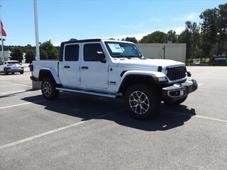 2024 Jeep Gladiator