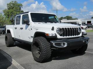 2024 Jeep Gladiator for sale in Chiefland FL