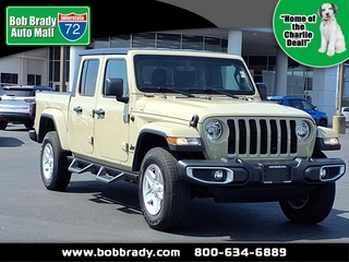 2022 Jeep Gladiator for sale in Decatur IL