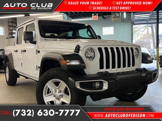 2023 Jeep Gladiator