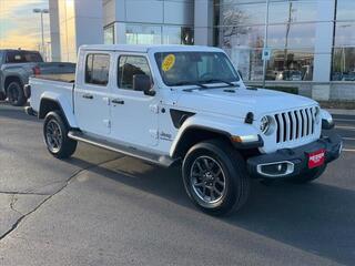 2020 Jeep Gladiator for sale in Janesville WI