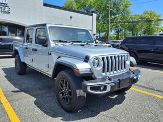 2023 Jeep Gladiator