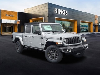 2024 Jeep Gladiator for sale in Cincinnati OH