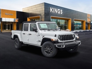 2024 Jeep Gladiator for sale in Cincinnati OH