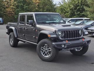 2024 Jeep Gladiator for sale in Cincinnati OH