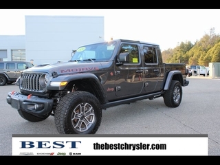 2024 Jeep Gladiator