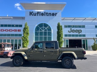 2025 Jeep Gladiator for sale in Boardman OH