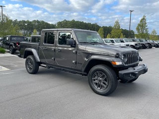 2025 Jeep Gladiator