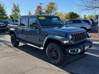 2025 Jeep Gladiator for sale in Janesville WI