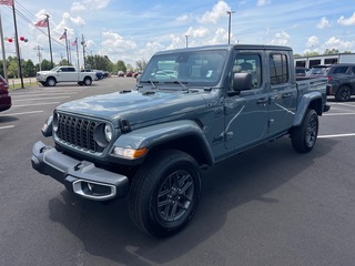 2025 Jeep Gladiator