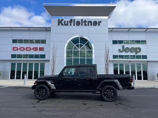 2025 Jeep Gladiator