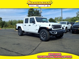 2025 Jeep Gladiator