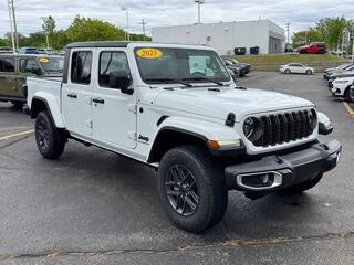2025 Jeep Gladiator for sale in Janesville WI