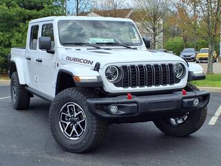 2025 Jeep Gladiator for sale in Cincinnati OH