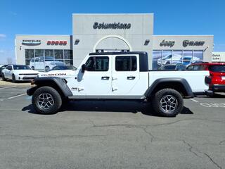 2025 Jeep Gladiator