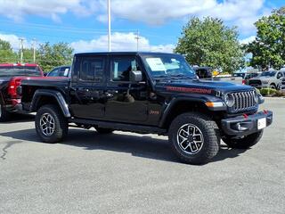 2025 Jeep Gladiator