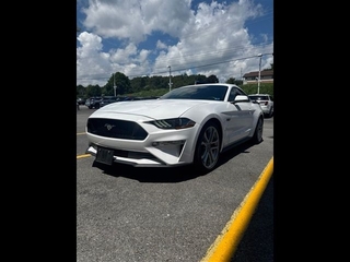 2022 Ford Mustang