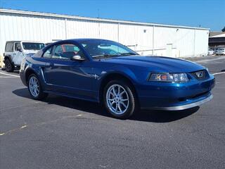 2000 Ford Mustang