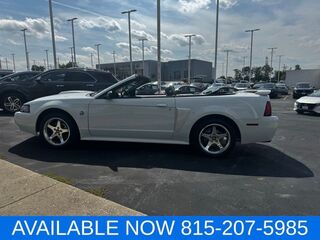 2004 Ford Mustang