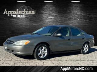 2003 Ford Taurus