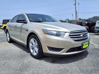 2017 Ford Taurus