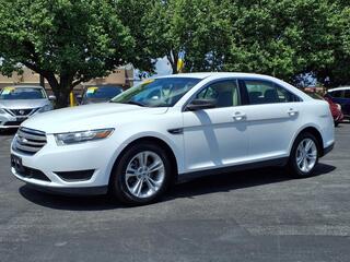 2017 Ford Taurus