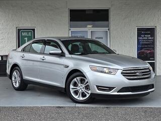 2018 Ford Taurus