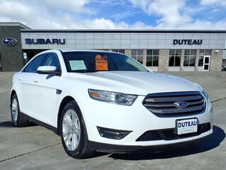 2013 Ford Taurus