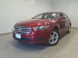 2014 Ford Taurus