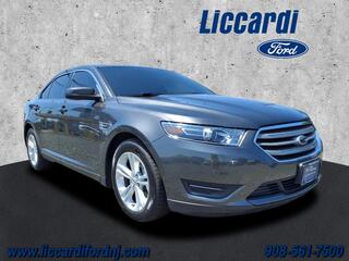 2018 Ford Taurus