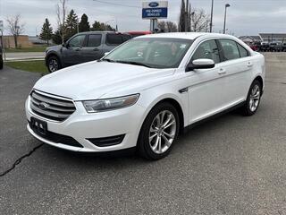 2014 Ford Taurus
