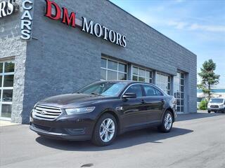 2014 Ford Taurus