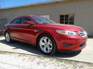 2010 Ford Taurus