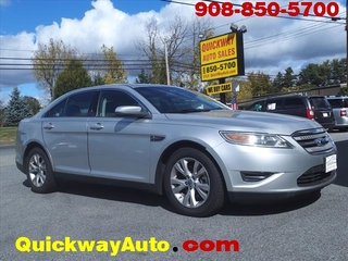 2010 Ford Taurus