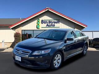 2010 Ford Taurus