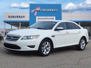 2010 Ford Taurus