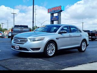 2019 Ford Taurus