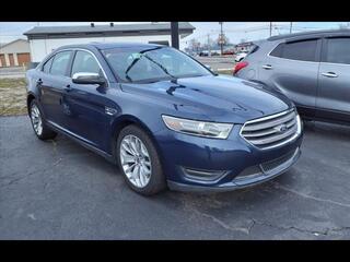 2016 Ford Taurus