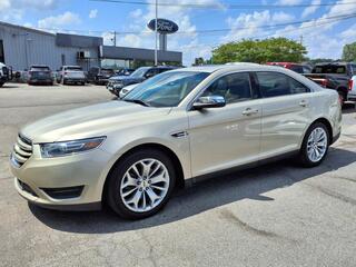 2018 Ford Taurus