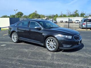 2014 Ford Taurus
