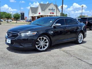 2018 Ford Taurus