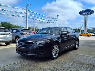2015 Ford Taurus
