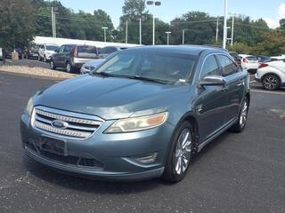 2010 Ford Taurus