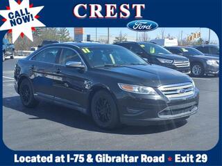 2011 Ford Taurus