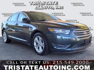 2016 Ford Taurus