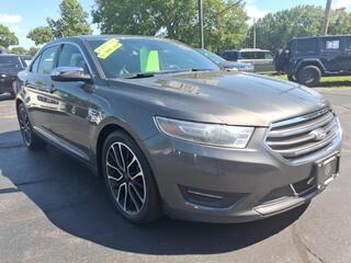 2017 Ford Taurus